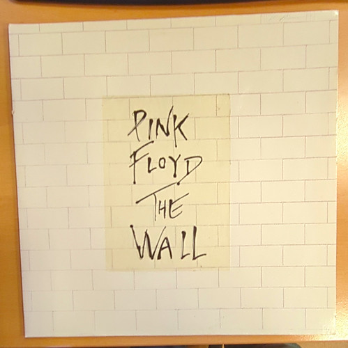 Pink floyd the wall - pink,