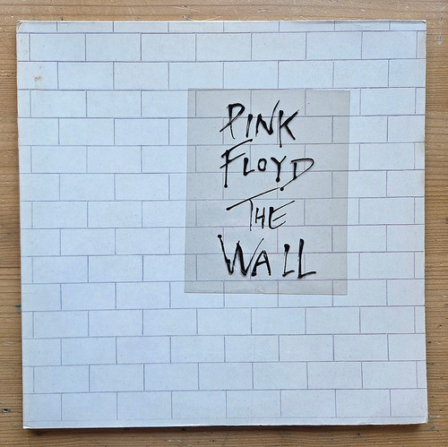 Pink floyd the wall - pink,