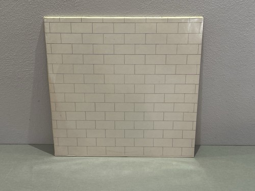 Pink floyd the wall - pink,